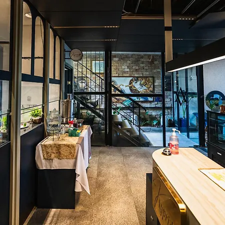 The Port Of Kyrenia * キレニア