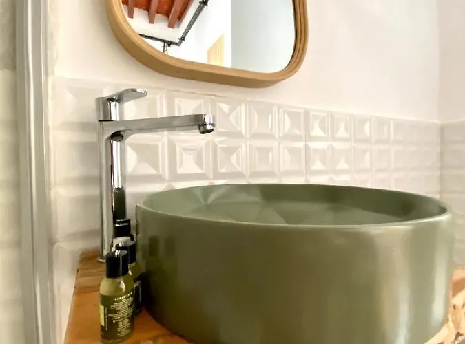 The Port Of Kyrenia ホテル