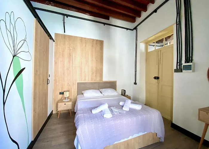 ホテル The Port Of Kyrenia *