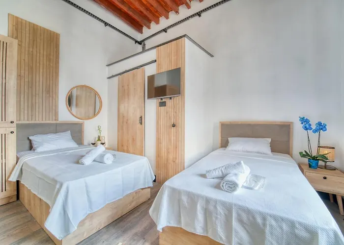 ホテル The Port Of Kyrenia