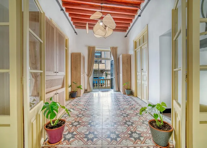 ホテル The Port Of Kyrenia