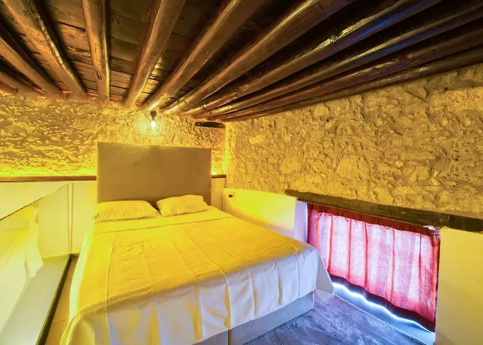 The Port Of Kyrenia ホテル *