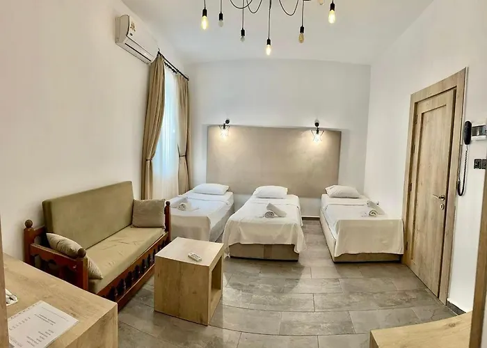 The Port Of Kyrenia ホテル キレニア