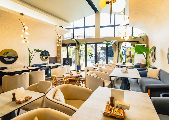 The Port Of Kyrenia ホテル